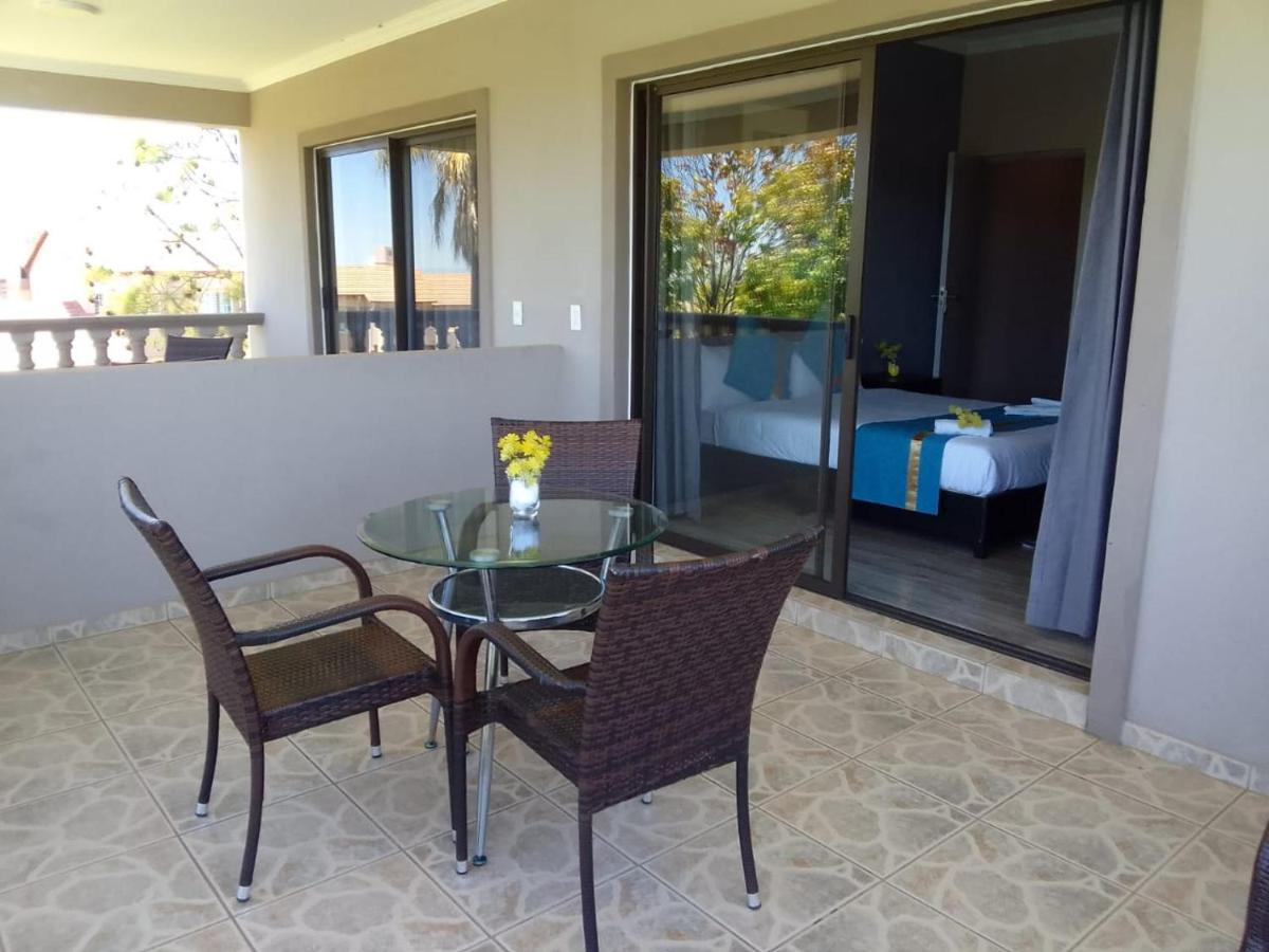 Atlantic Pearl Guest House ميدراند المظهر الخارجي الصورة